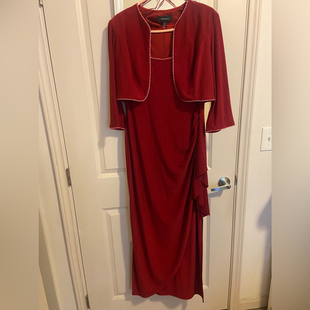 R & M Richards Dresses